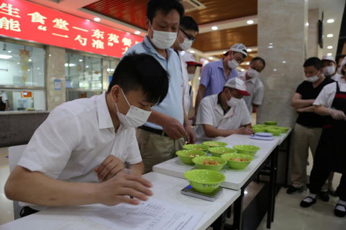 饮食服务集团各食堂举办 一勺准 技能大赛